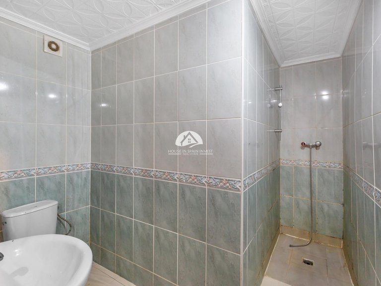 Apartment for Sale in Centro Torrevieja, Alicante 17