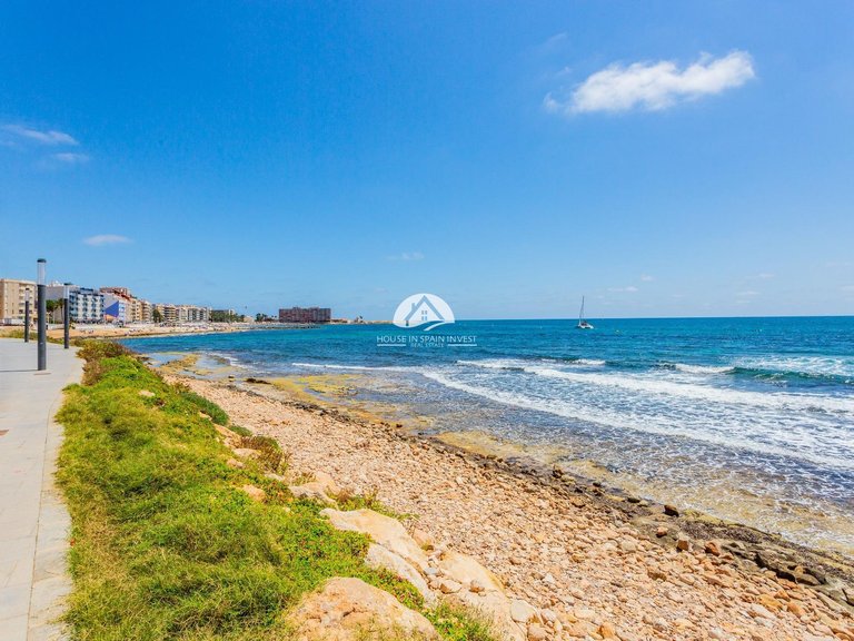 Apartment for Sale in Centro Torrevieja, Alicante 25