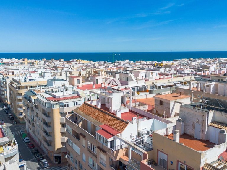 Penthouse for Sale in Playa del Cura Torrevieja, Alicante 9