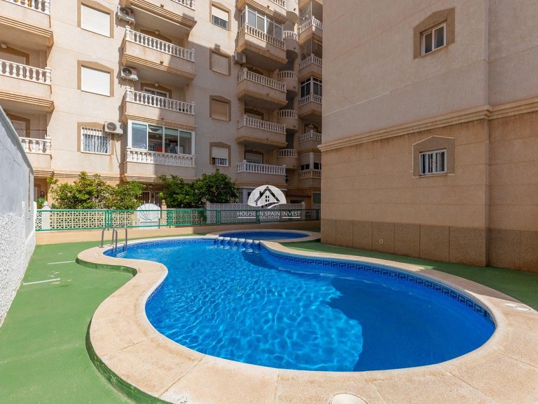 Apartment for Sale in Nueva Torrevieja Torrevieja, Alicante 2
