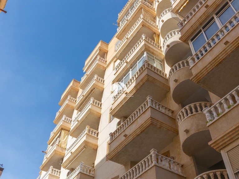 Apartment for Sale in Nueva Torrevieja Torrevieja, Alicante 25