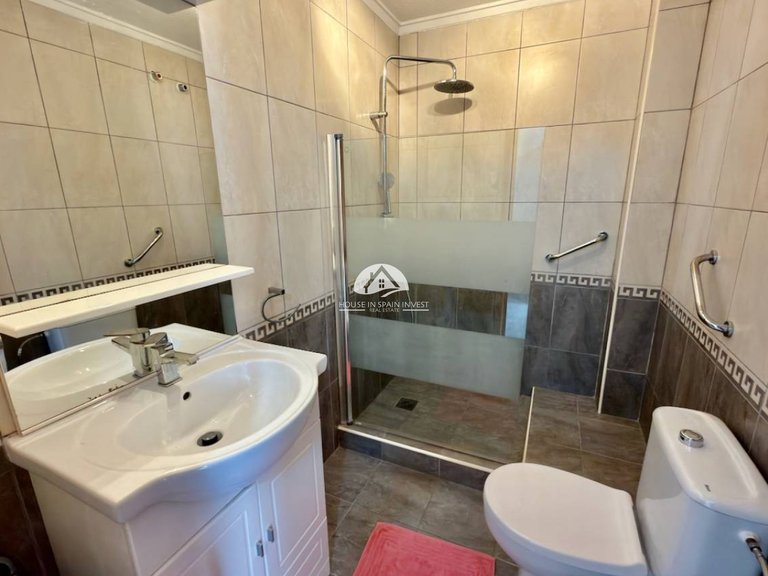 Villa for Sale in Ciudad Quesada Rojales - Ciudad Quesada, Alicante 15