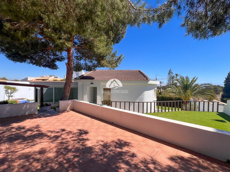 Villa for Sale in Los Balcones Torrevieja, Alicante 9