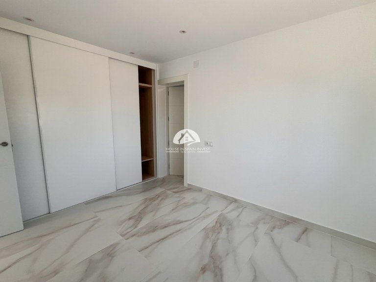 Villa for Sale in Los Balcones Torrevieja, Alicante 41