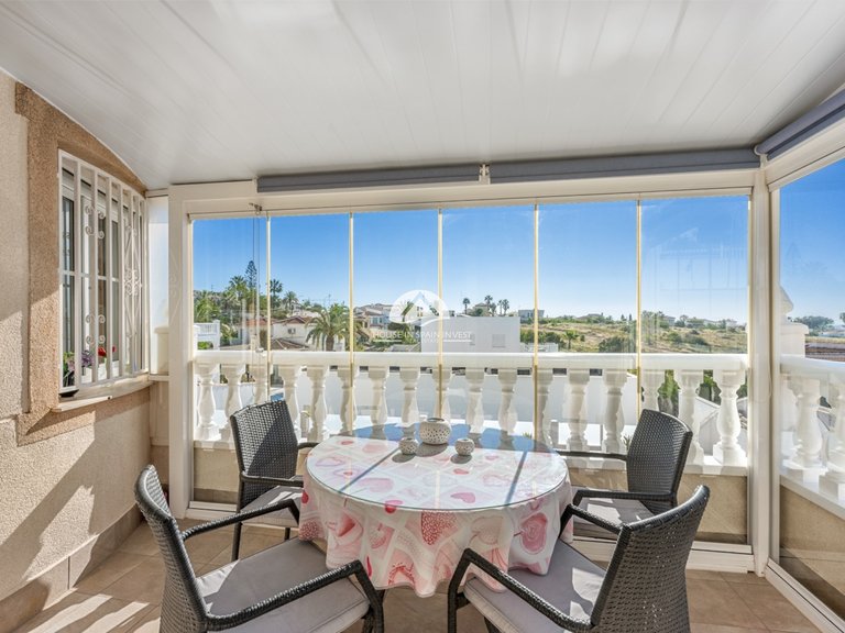 Villa for Sale in Ciudad Quesada Rojales - Ciudad Quesada, Alicante 12