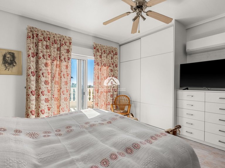 Villa for Sale in Ciudad Quesada Rojales - Ciudad Quesada, Alicante 20