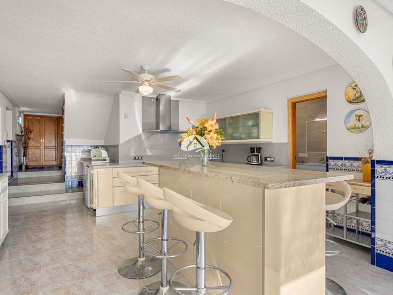Villa for Sale in Ciudad Quesada Rojales - Ciudad Quesada, Alicante 26