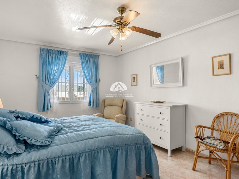 Villa for Sale in Ciudad Quesada Rojales - Ciudad Quesada, Alicante 33