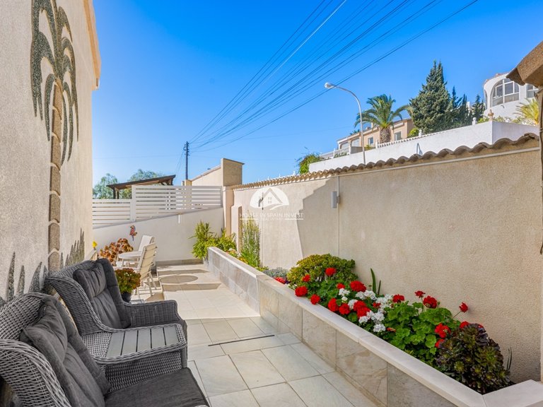 Villa for Sale in Ciudad Quesada Rojales - Ciudad Quesada, Alicante 42