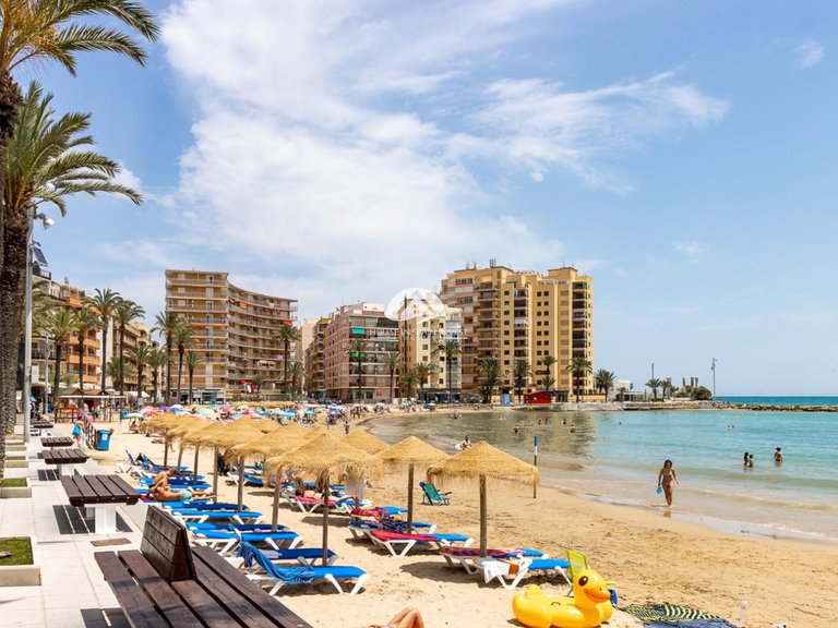 Apartment for Sale in Playa del Cura Torrevieja, Alicante 30