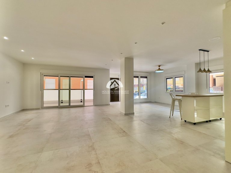 Apartment for Sale in El Acequión - Los Náufragos Torrevieja, Alicante 3