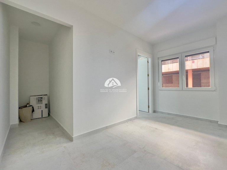 Apartment for Sale in El Acequión - Los Náufragos Torrevieja, Alicante 17