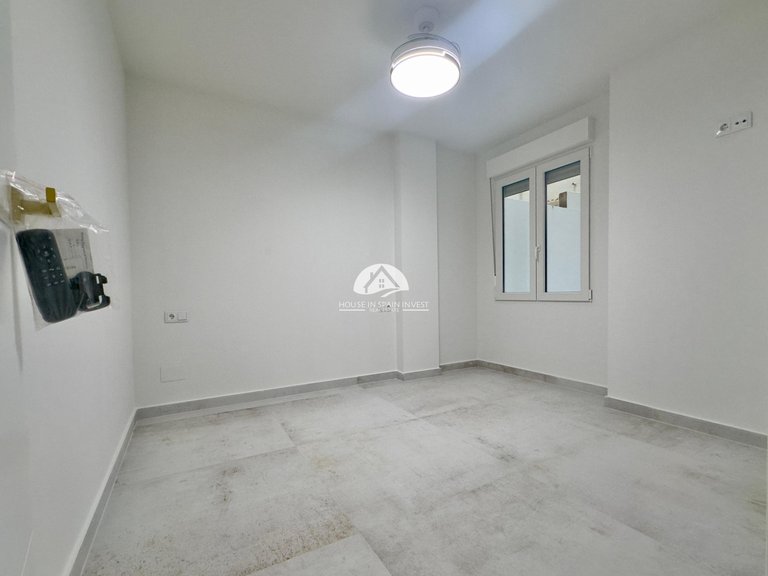 Apartment for Sale in El Acequión - Los Náufragos Torrevieja, Alicante 18