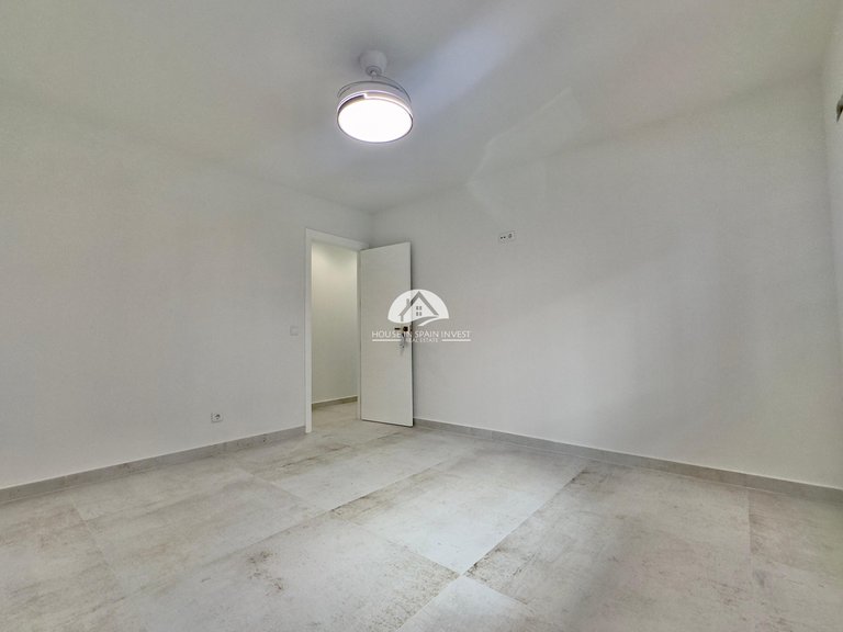 Apartment for Sale in El Acequión - Los Náufragos Torrevieja, Alicante 21
