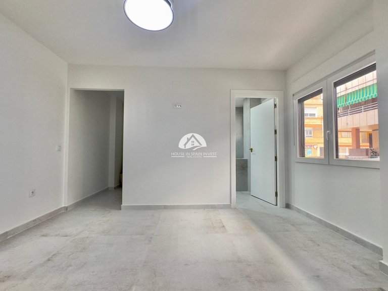 Apartment for Sale in El Acequión - Los Náufragos Torrevieja, Alicante 31