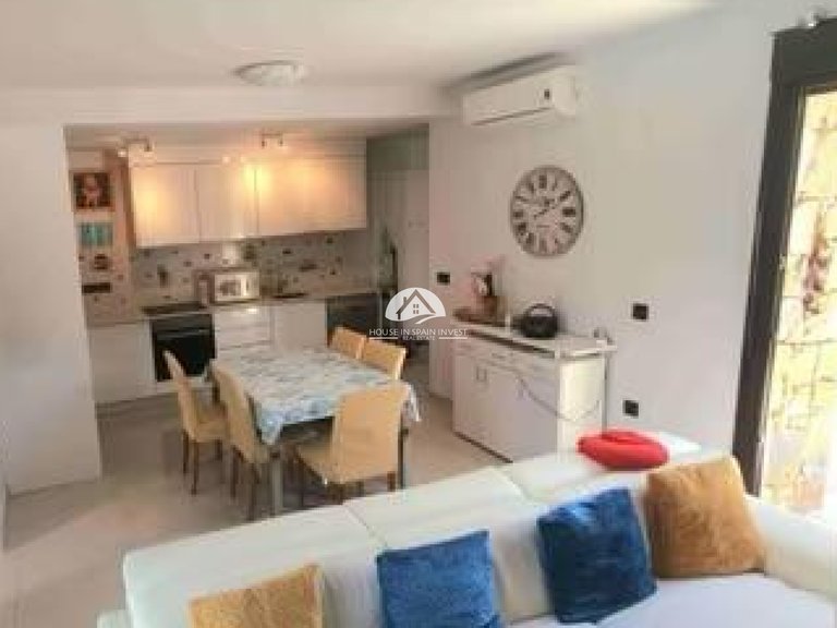 Villa for Sale in Lomas de Cabo Roig Orihuela Costa, Alicante 16