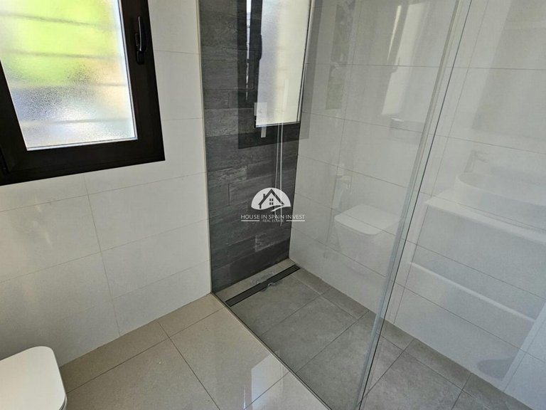 Villa for Sale in Lomas de Cabo Roig Orihuela Costa, Alicante 33