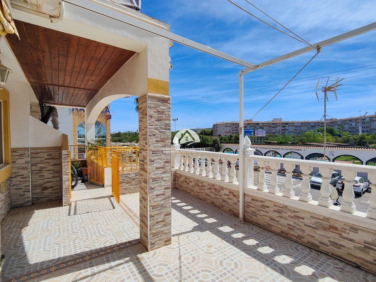 Apartment for Sale in La Siesta - El Chaparral - San Luis Torrevieja, Alicante 1