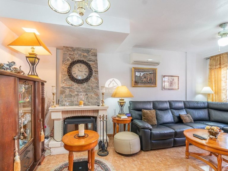 Town House for Sale in Villamartín - Las Filipinas Orihuela Costa, Alicante 5