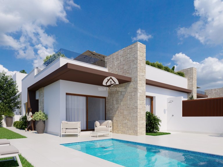 Villa for Sale in Vistabella Vistabella Golf, Alicante 1