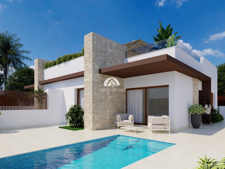 Villa for Sale in Vistabella Vistabella Golf, Alicante 2