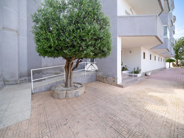 Apartment for Sale in Lomas de Cabo Roig Orihuela Costa, Alicante 23