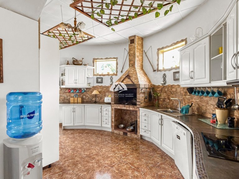 Villa for Sale in Ciudad Quesada Rojales - Ciudad Quesada, Alicante 4