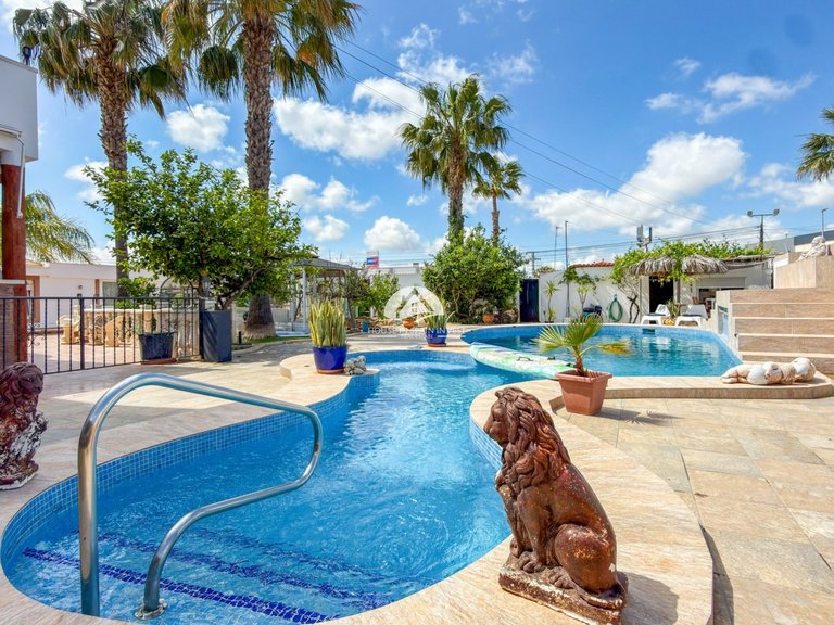 Villa for Sale in Ciudad Quesada Rojales - Ciudad Quesada, Alicante 6