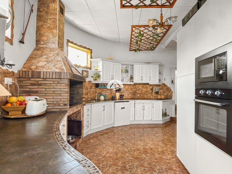 Villa for Sale in Ciudad Quesada Rojales - Ciudad Quesada, Alicante 12