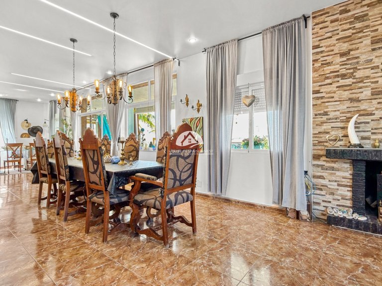 Villa for Sale in Ciudad Quesada Rojales - Ciudad Quesada, Alicante 14
