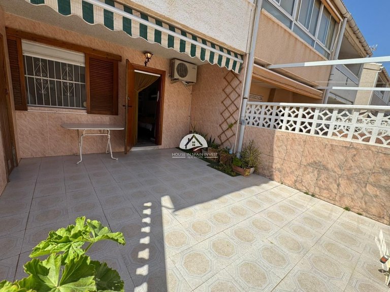 Apartment for Sale in El Acequion - Los Náufragos Torrevieja, Alicante 2