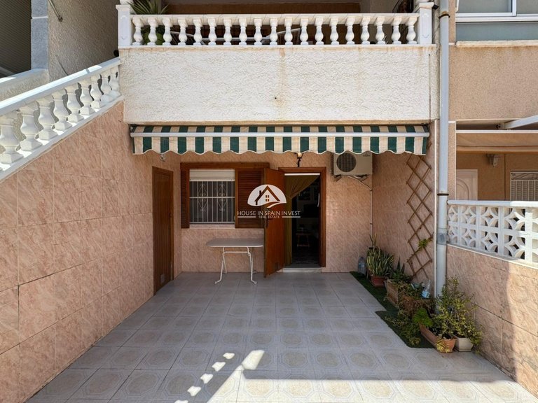 Apartment for Sale in El Acequion - Los Náufragos Torrevieja, Alicante 5
