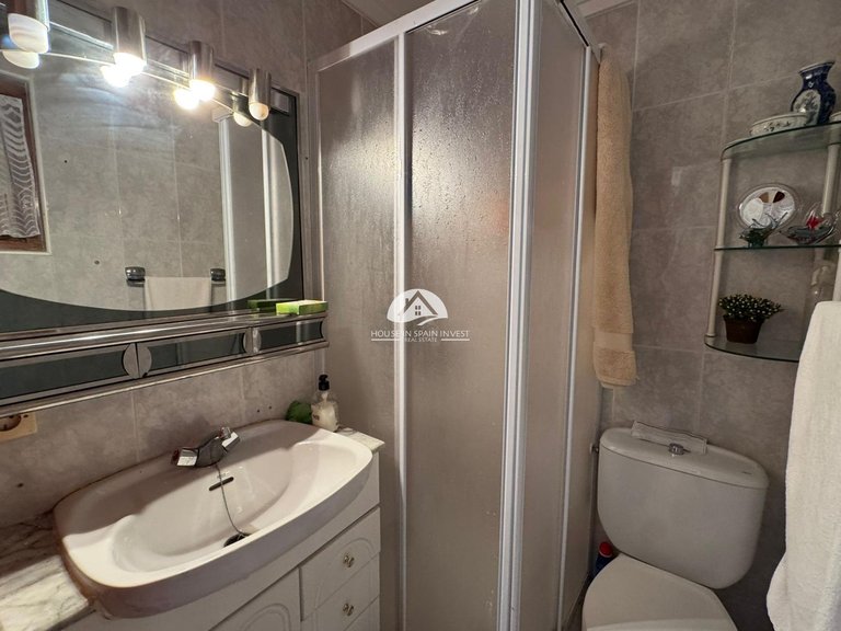 Apartment for Sale in El Acequion - Los Náufragos Torrevieja, Alicante 25