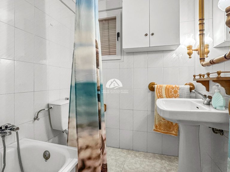 Apartment for Sale in Playa de los Locos Torrevieja, Alicante 13