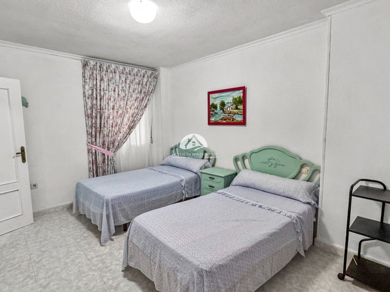 Apartment for Sale in Playa de los Locos Torrevieja, Alicante 17