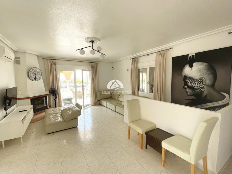 Villa for Sale in Ciudad Quesada Rojales - Ciudad Quesada, Alicante 4