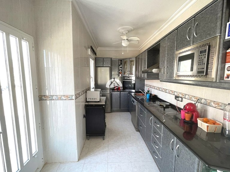 Villa for Sale in Ciudad Quesada Rojales - Ciudad Quesada, Alicante 7