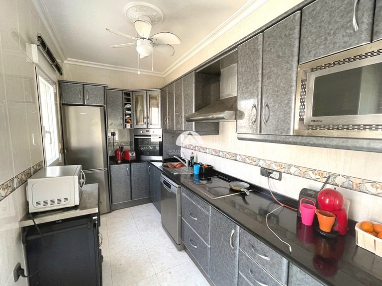 Villa for Sale in Ciudad Quesada Rojales - Ciudad Quesada, Alicante 8