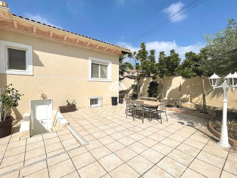 Villa for Sale in Ciudad Quesada Rojales - Ciudad Quesada, Alicante 18