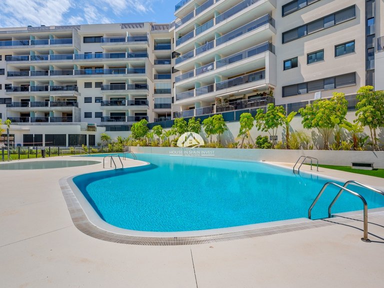 Apartment for Sale in Lomas de Cabo Roig Orihuela Costa, Alicante 1