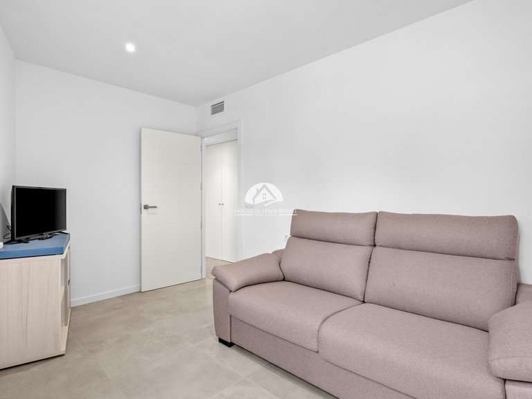 Apartment for Sale in Lomas de Cabo Roig Orihuela Costa, Alicante 28