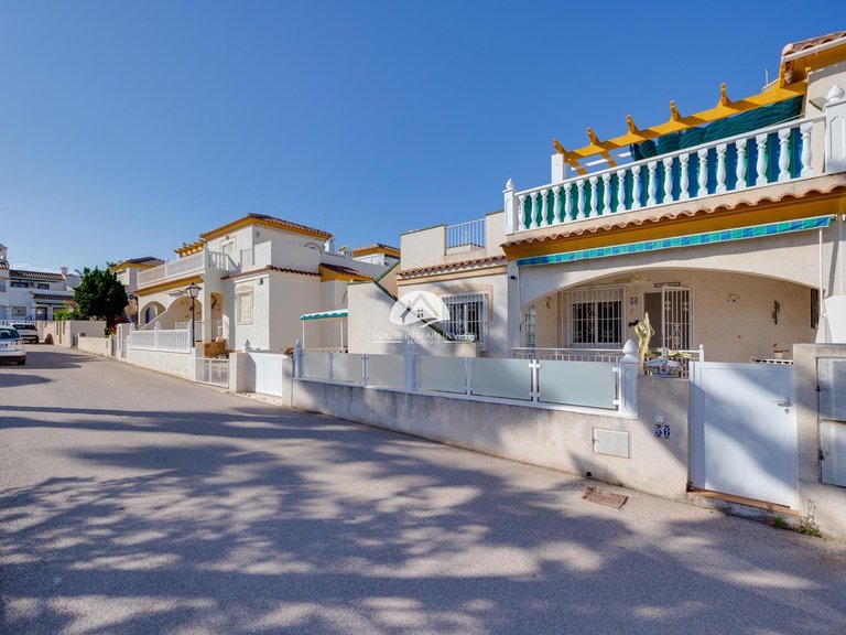 Town House for Sale in Villamartín - Las Filipinas Orihuela Costa, Alicante 1