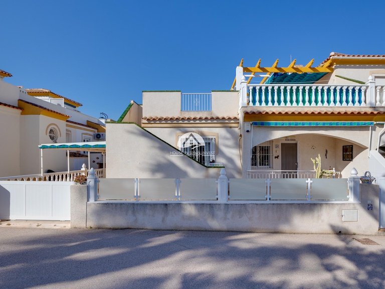 Town House for Sale in Villamartín - Las Filipinas Orihuela Costa, Alicante 5