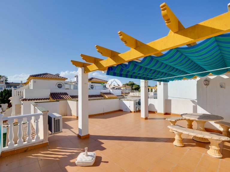 Town House for Sale in Villamartín - Las Filipinas Orihuela Costa, Alicante 17