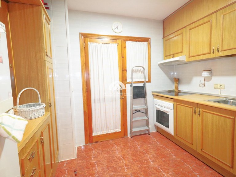 Apartment for Sale in El Acequion - Los Náufragos Torrevieja, Alicante 11