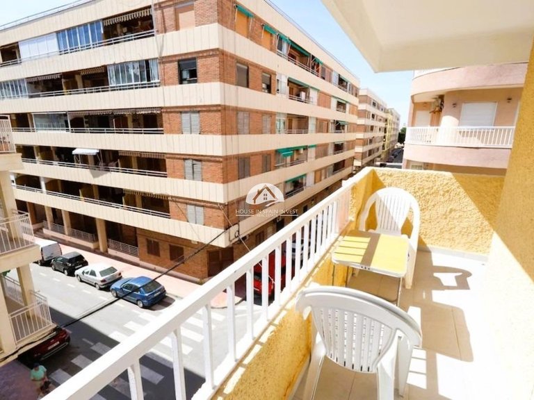 Apartment for Sale in El Acequion - Los Náufragos Torrevieja, Alicante 2