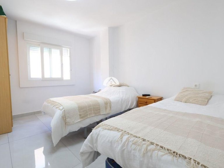 Apartment for Sale in El Acequion - Los Náufragos Torrevieja, Alicante 8