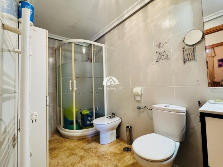 Apartment for Sale in La Mata Torrevieja, Alicante 8