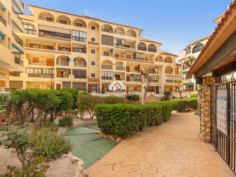 Apartment for Sale in La Mata Torrevieja, Alicante 19