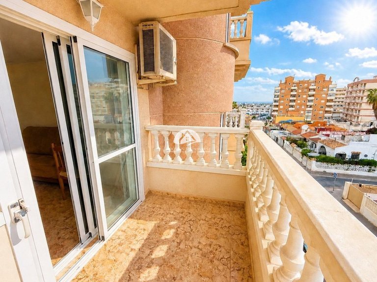 Apartment for Sale in Nueva Torrevieja Torrevieja, Alicante 2